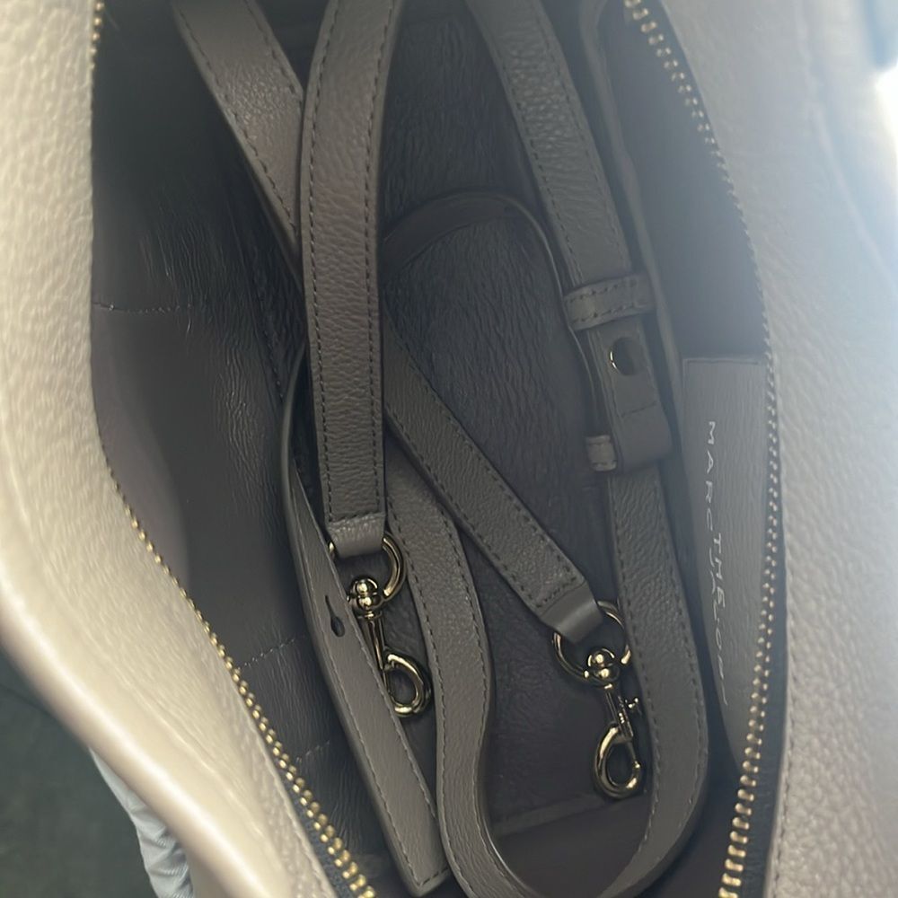 Marc Jacobs Leather Tote - Picture 8 of 9